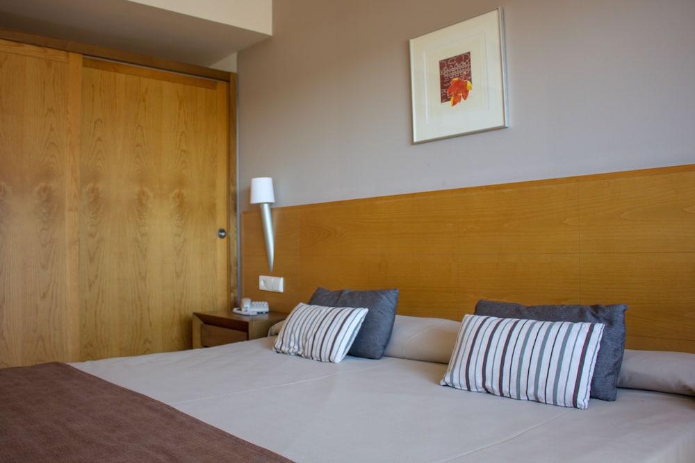 Ohtels Campo De Gibraltar Otel La Línea de la Concepción Dış mekan fotoğraf