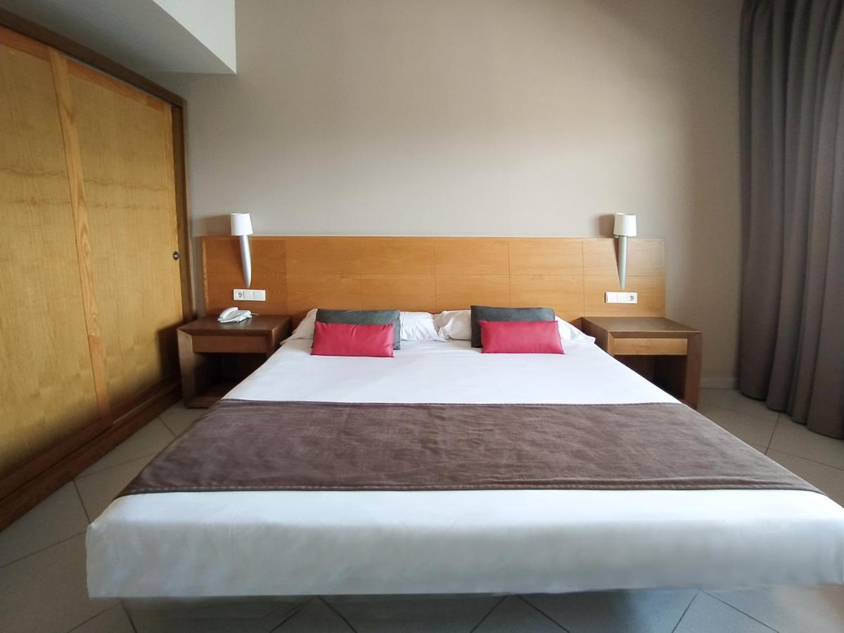 Ohtels Campo De Gibraltar Otel La Línea de la Concepción Dış mekan fotoğraf