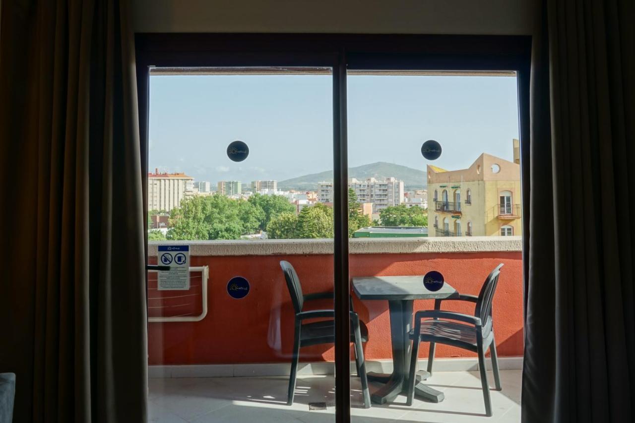 Ohtels Campo De Gibraltar Otel La Línea de la Concepción Dış mekan fotoğraf