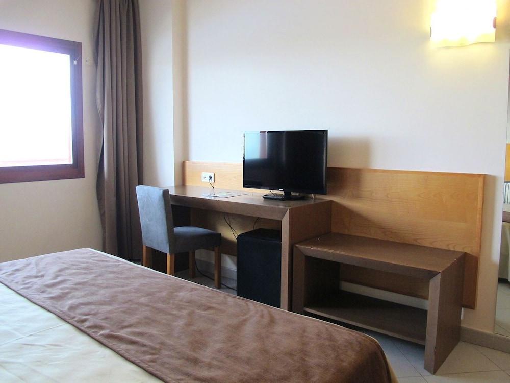 Ohtels Campo De Gibraltar Otel La Línea de la Concepción Dış mekan fotoğraf
