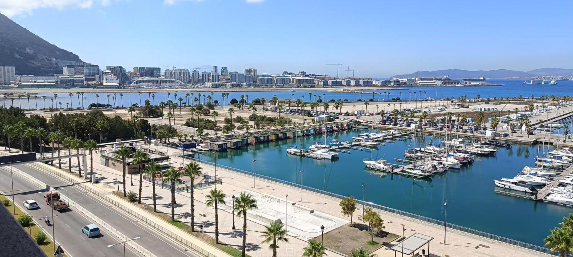 Ohtels Campo De Gibraltar Otel La Línea de la Concepción Dış mekan fotoğraf