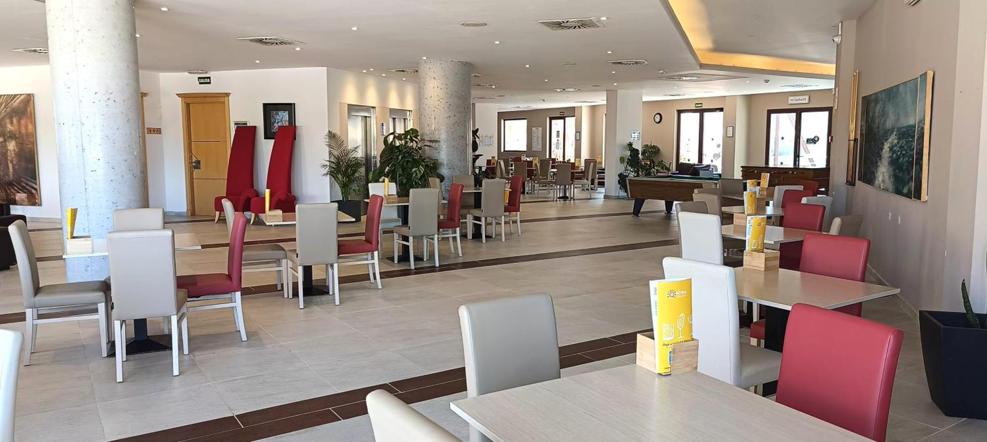 Ohtels Campo De Gibraltar Otel La Línea de la Concepción Dış mekan fotoğraf