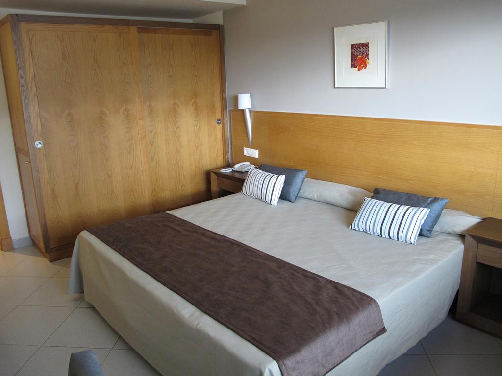 Ohtels Campo De Gibraltar Otel La Línea de la Concepción Dış mekan fotoğraf