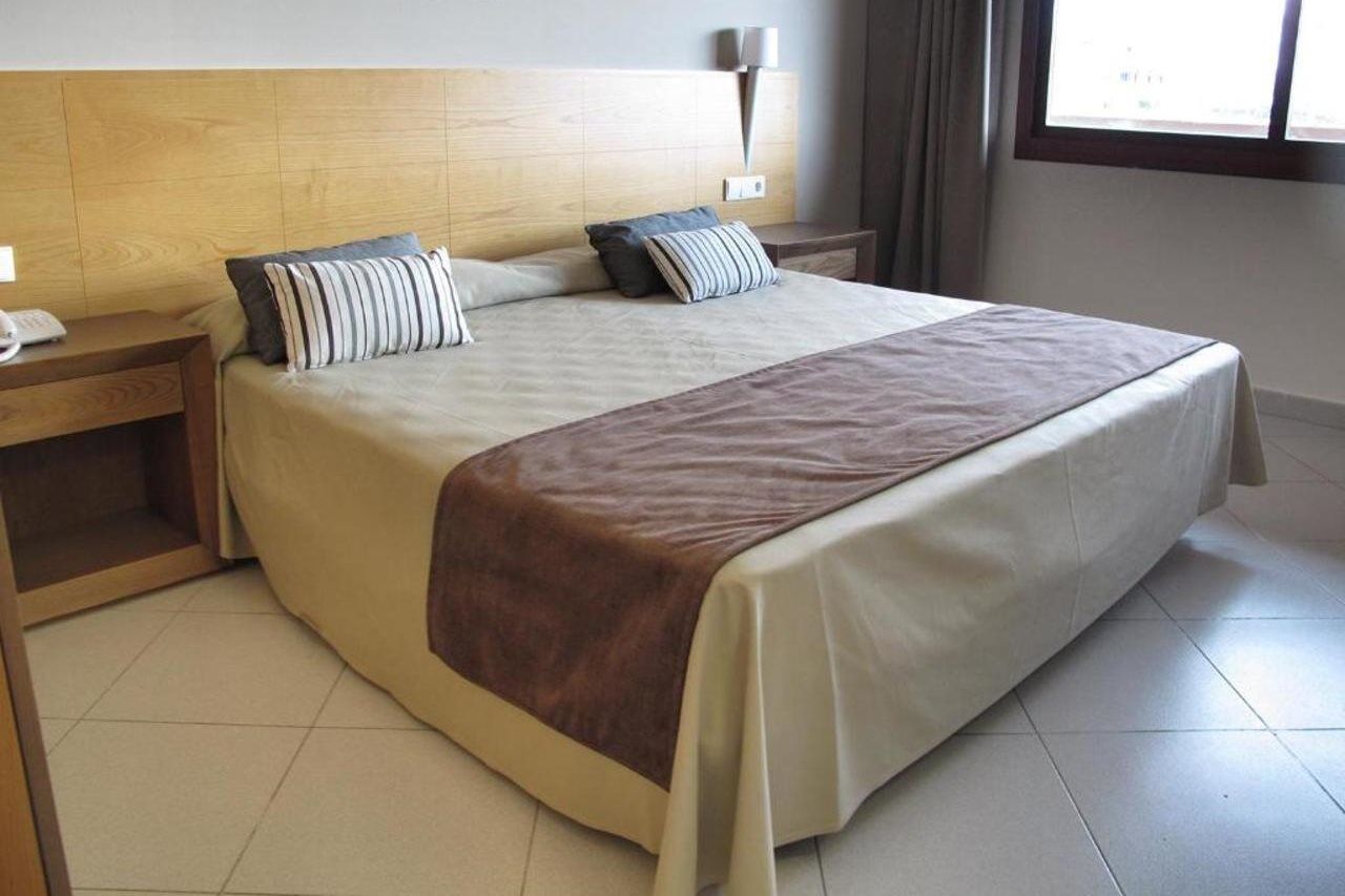 Ohtels Campo De Gibraltar Otel La Línea de la Concepción Dış mekan fotoğraf